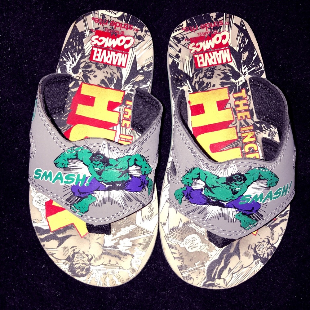 Boys Stride Rite Marvel Hulk Flip-Flop Sandals